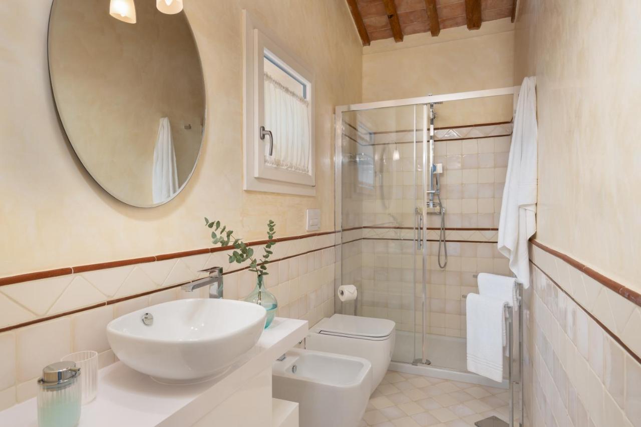 Villa Oliva - Pillo Holiday Villas Gambassi Terme Exterior photo